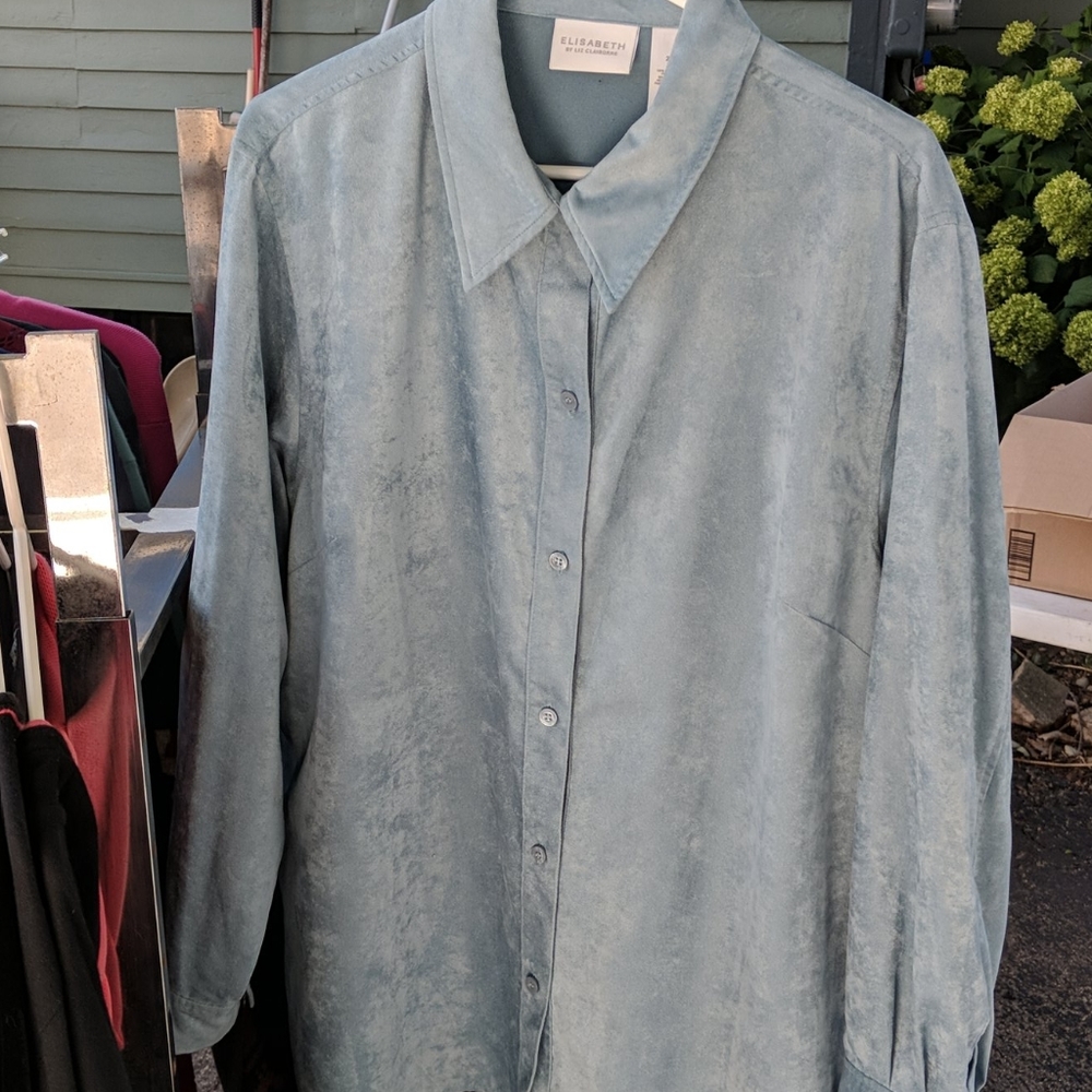 Liz claiborne woman's button down